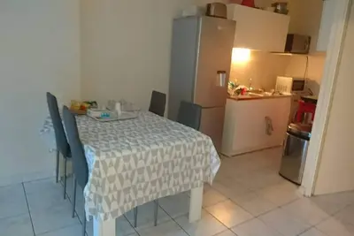 Image de T2 logement en coproprieté meublés à proximité des calanques et plages
