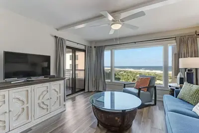 Image de Amelia Surf & Racquet Club Condo | Oceanfront | Pools| Tennis Courts