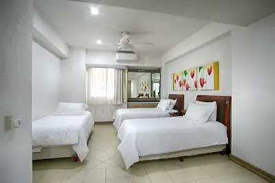 Image de Apartment at Bay View Grand