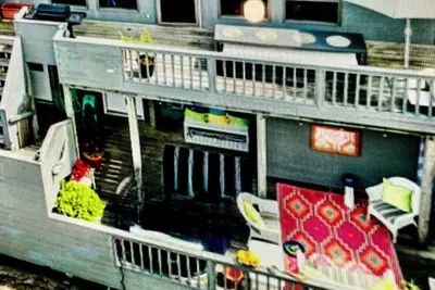 Image de Pines Sexy 3 Bedroom Apt! -Pets Ok