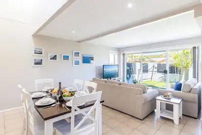 Image de Serendib @ Sandcastles Fingal Bay