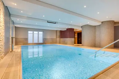 Image de Central vacation apartment for up to 4 people with terrace and wellness area.