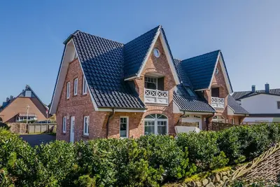 Image de 3-room vacation apartment with balcony near the beach.