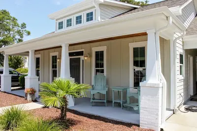 Image de spacious 2 bedroom plus pull out Sofa bed, 2 bath home, no stairs, sleeps 6