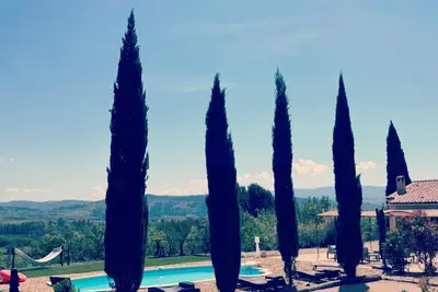 Image de Villa cosy piscine pétanque bbq