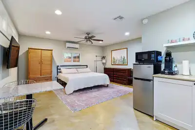 Image de Hill Country studio: 1 mi to lake, 20 min to Dt Austin
