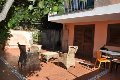 Image de Villa Giusy Open Space-Lodge-Appartement-Salle de bain partagée-Vue sur Jardin