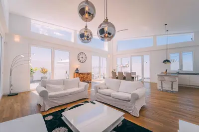 Image de Villa avec piscine privée chauffée
