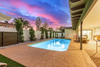 Image de Premier Scottsdale Location Remodel '21 Great Pool