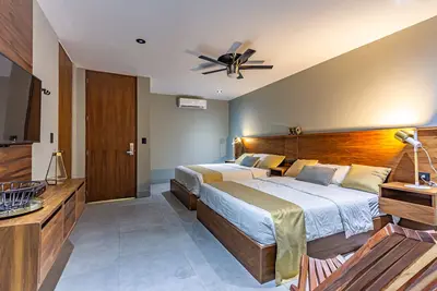 Image de It 003 Luxury Condo with Infinity Pool&Oceanview, Center