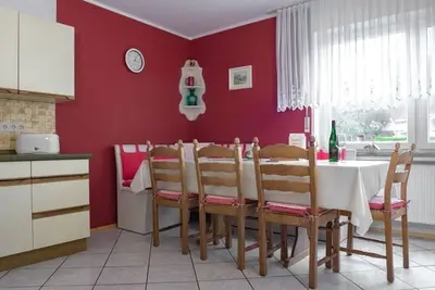 Image de Vacation apartment/apartment for 4 guests with 115m² in Irsch (160049)