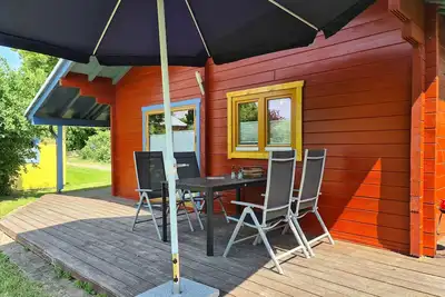 Image de Ostsee-Land-Ferienhaus - 3-room vacation home Jennie with terrace and fireplace