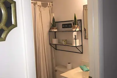 Image de Clean space half block from beach