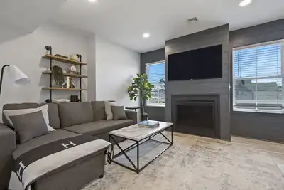 Image de Luxury Mystic Apartment “0. 8 miles from downtown mystic”