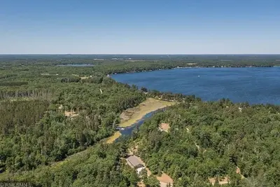 Image de Bourbon Hideout - Private dock and access to Lower Hay Lake/Whitefish Chain