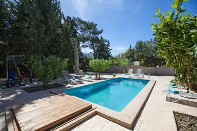 Image de Maison de vacances Rodos pour 1 - 6 personnes avec 3 chambres à coucher - Maison de vacances