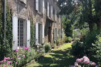 Image de A louer 2 chambres dans belle maison bourgeoise, entre village et campagne