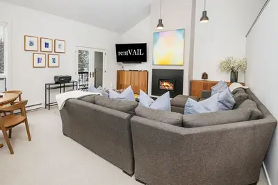Image de Luxury Vail Getaway | Coldstream 7 at Cascade Village | 3br Townhome, Pool & Hot