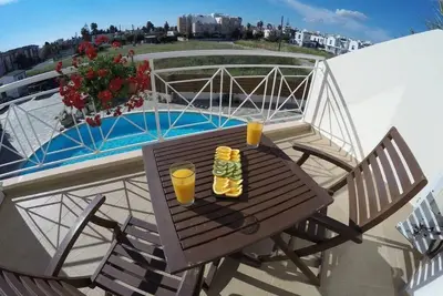 Image de Kato Paphos Suites -Studio Apartment with Pool view, Wi-Fi & a\/c. Great Location