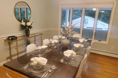 Image de Norwood Luxe Suite- Pet friendly & Commuter friendly