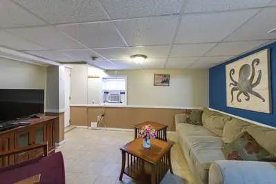 Image de Seaside Heights Apt < 2 Blocks to Boardwalk!