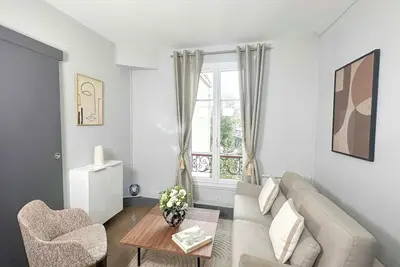 Image de Eiffel Tower - Best deal appartment for 4