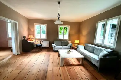 Image de Alexandrovka Living in the Unesco World Heritage House