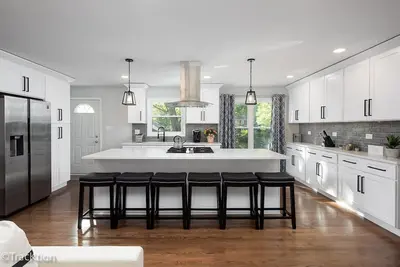 Image de Modern Luxury in Downers Grove