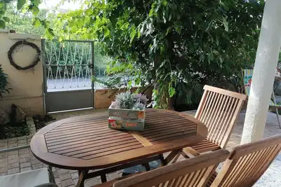 Image de Small  house with garden  in Nea Artaki