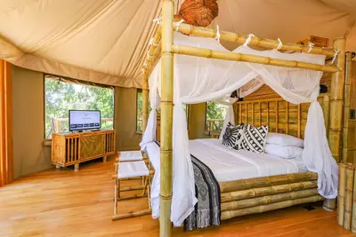 Image de Wavefront Bamboo Glamping Paradise