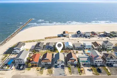 Image de Jewel of the Isle at Ocean Isle Beach, Private heated pool, close to beach, great views