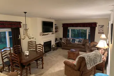 Image de Winterplace Condo Steps away from slopes