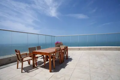 Image de 34th Floor Beachfront Apt - Palmetto Beach