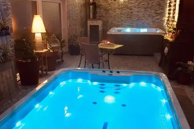 Image de Cocooning cottage with spas and garden, an invitation to \"let go\"