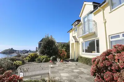 Image de Dubrovnik, family friendly, country holiday cottage in Criccieth