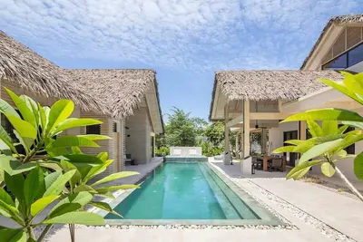 Image de One fine stay- only 3 minutes walk to the beach