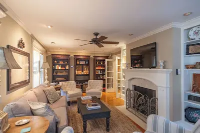 Image de Southern Elegance in Heart of Memphis