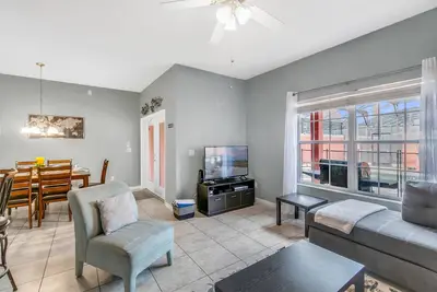 Image de 4 Bedroom/ 3 Bathroom Paradise Palms (8957 Cp)