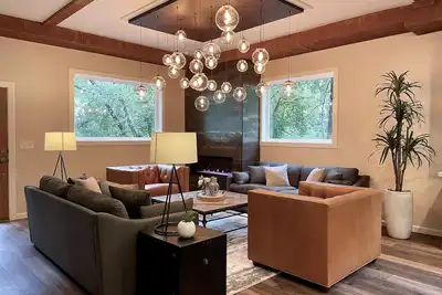 Image de Rustic Modern Chalet on Seven Acres at Sundance