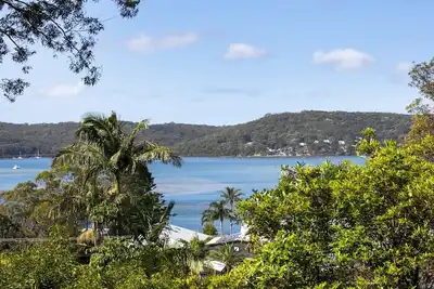 Image de Bush Retreat with Bay Views