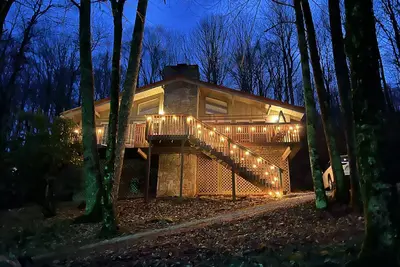 Image de Spacious 3br/3ba Cabin Only 0. 5 Miles From Slopes!