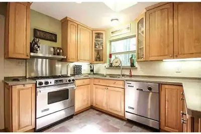Image de Cheerful Fall Home Close to Dfw