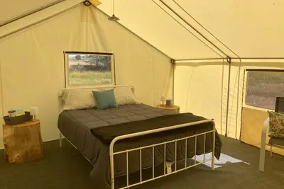 Image de Bridger Canvas Cabins. . . wall tents on the Clarks Fork of the Yellowstone River