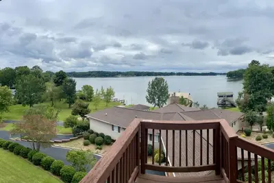 Image de The Nest on Weiss-Perfect for Families and Friends
