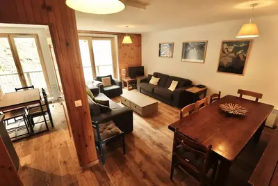 Image de Geräumige und helle Wohnung in der Nähe der Pisten und des Resort-Zentrums.