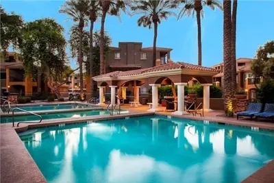 Image de 4 Bedroom / 4 Bath Condos at Tpc Scottsdale