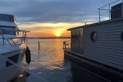 Image de Houseboat Fjord Luna with bio-sauna and roof terrace in Wendtorf
