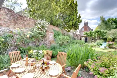 Image de Church Cottage - Quatre Chambres Maison, Couchages 8