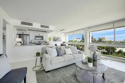 Image de Unit 31-  2 Bedroom 2 Bathroom Condominium With Gulf Front Views