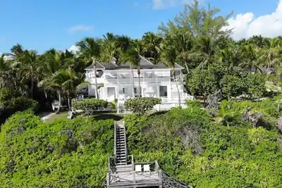 Image de Pink Sands Beach House